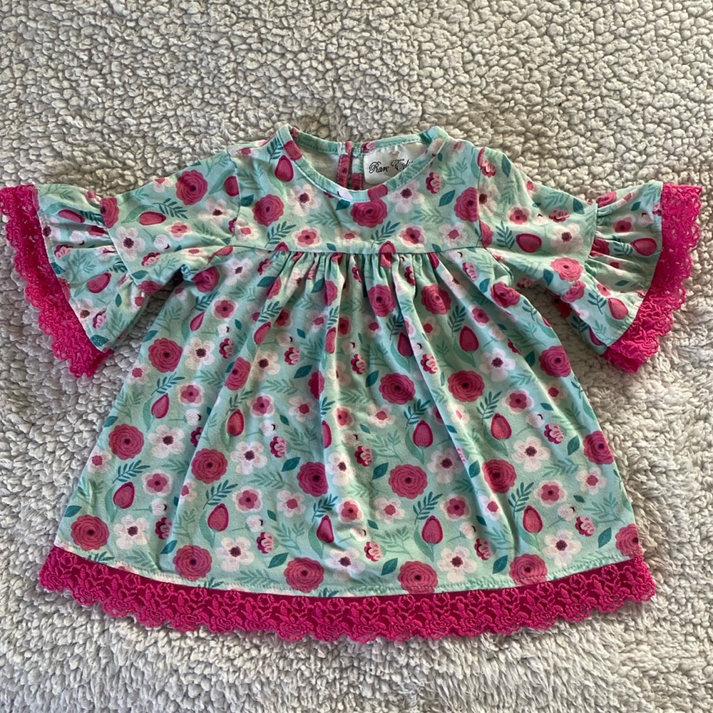 Rare Editions • 18m • floral blouse
